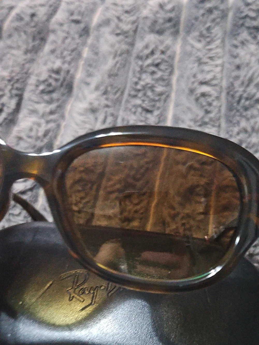 Ray-Ban these ray